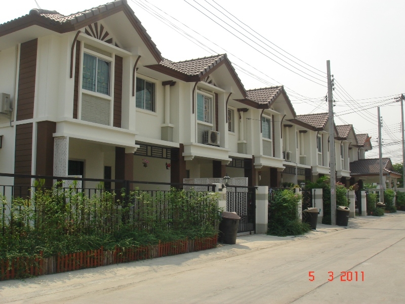 บ้านพฤกษา49